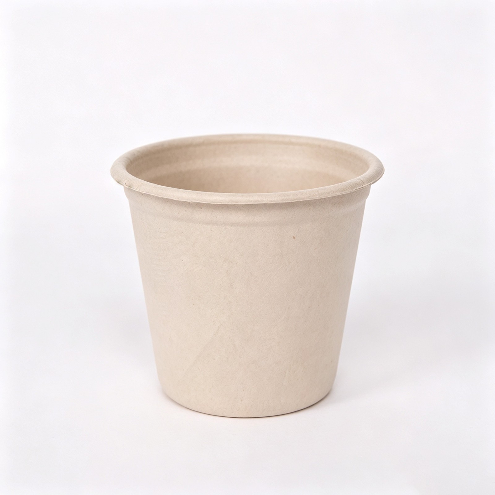 L048 Cup